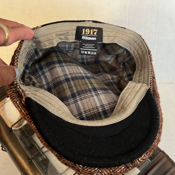 Biltmore Tweed Cap Size Medium - Picture 7 of 10